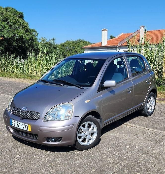 Usado 2003 Toyota Yaris Sedan | € 3.500 (Super Preço) - Imagem 1/4