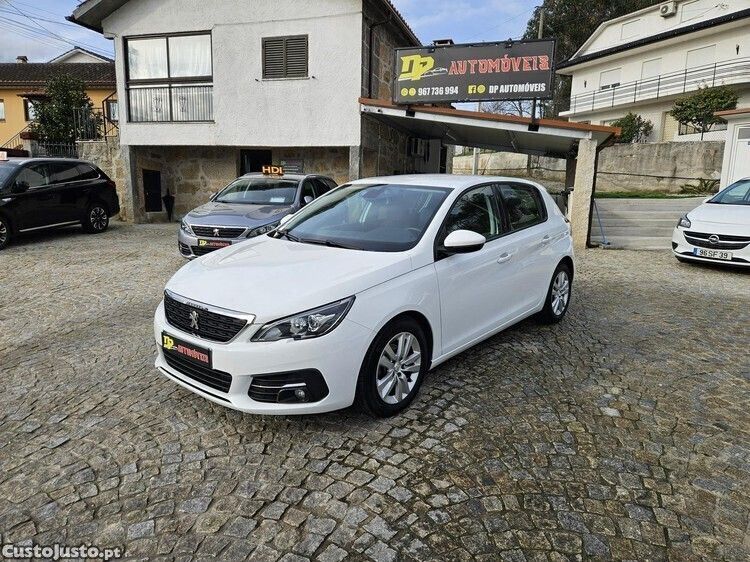 Branco Usado 2020 Peugeot 308 Business-Line | € 13.900 (Preço justo) - Imagem 1/1