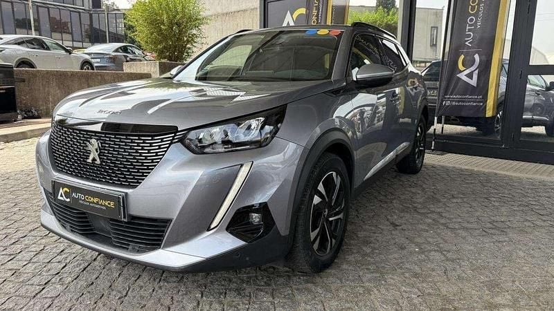 Cinzento Usado 2020 Peugeot 2008 SUV | € 18.998 - Imagem 1/4