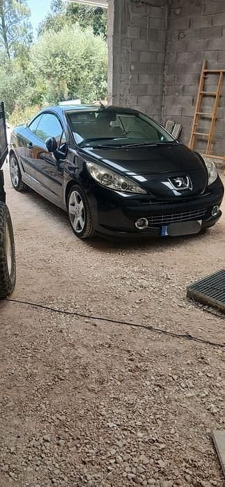 Usado 2007 Peugeot 207 CC Cabrios | € 7.850 (Caro) - Imagem 1/4