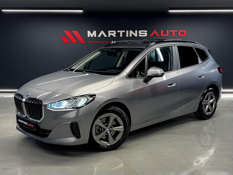 Cinza Usado 2022 BMW 218 Luxury Line Carrinha | € 32.990 - Imagem 1/4