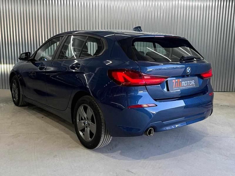 Usado BMW 116 116 HP (85 kW) 2021 Azul Citadino