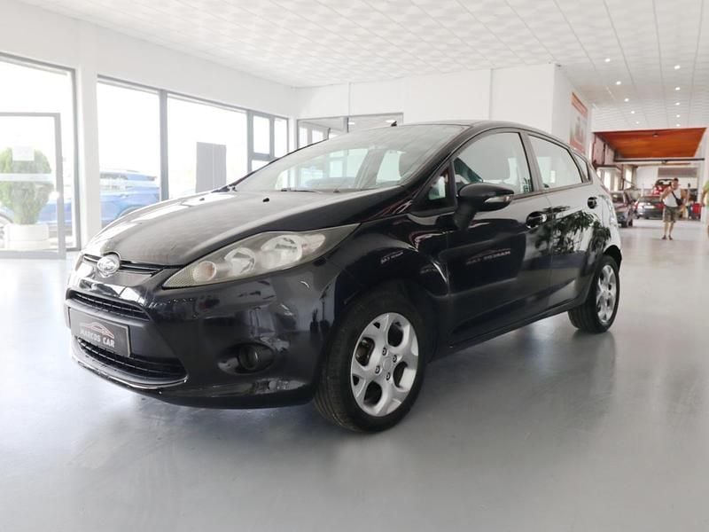 Usado Ford Fiesta 70 HP (51 kW) 2011 Preto Citadino