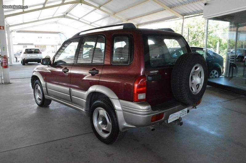Suzuki grand vitara 1998