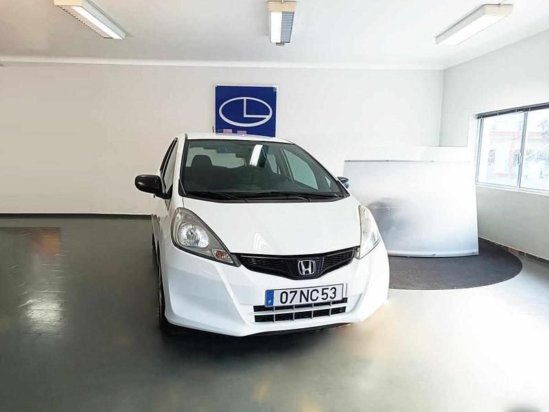 Branco Usado 2012 Honda Jazz Citadino | € 7.950 (Preço justo) - Imagem 1/4