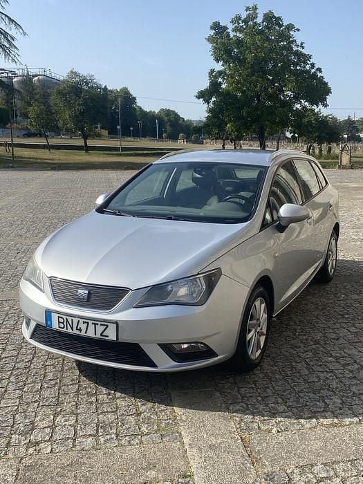 Usado 2012 Seat Ibiza Style Sedan | € 5.350 (Bom preço) - Imagem 1/4