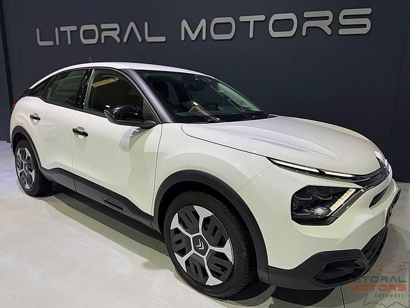 Branco Usado 2022 Citroën C4 Feel SUV | € 18.500 (Preço justo) - Imagem 1/3