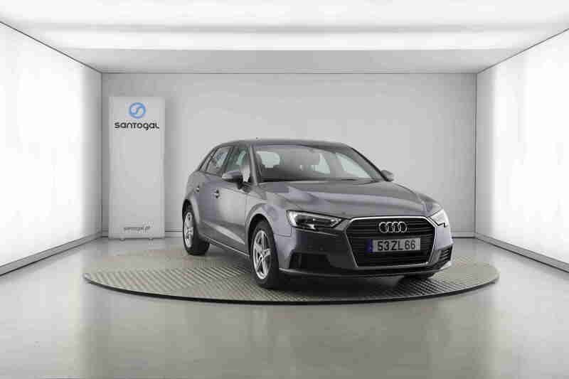 Cinzento Usado 2019 Audi A3 Sportback Carrinha | € 20.990 (Preço justo) - Imagem 1/4