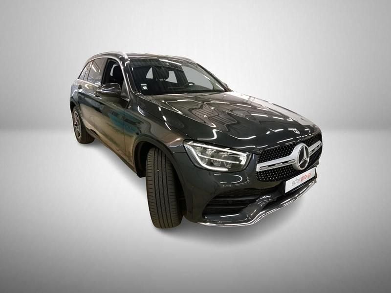 Preto Usado 2021 Mercedes GLC300 SUV | € 45.990 (Preço justo) - Imagem 1/4