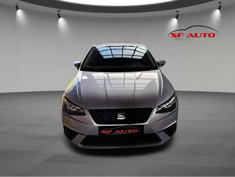 Usado Seat Ibiza Style 80 HP (58 kW) 2021 Cinzento Citadino