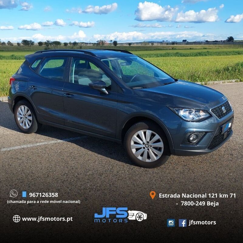Cinza Usado 2020 Seat Arona Style SUV | € 15.999 (Preço justo) - Imagem 1/4