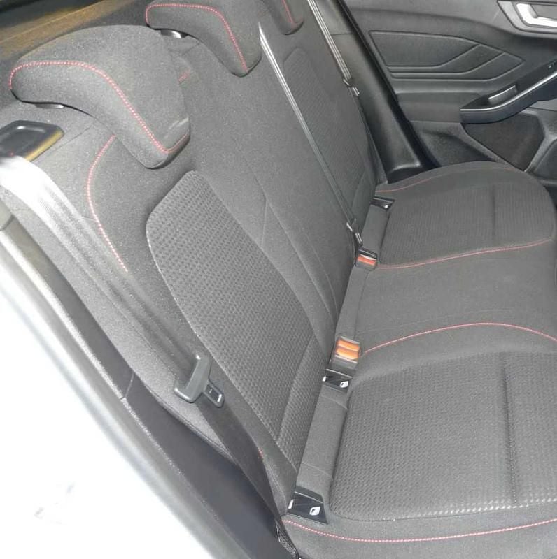 Usado Ford Focus ST-Line 125 HP (91 kW) 2022 Branco