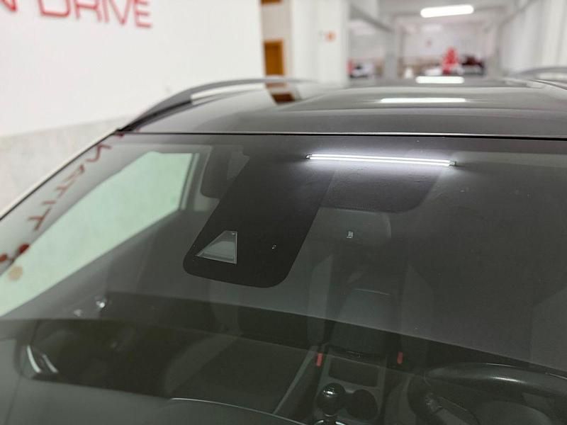 Usado Nissan Qashqai N-Connecta 110 HP (80 kW) 2018 Branco SUV