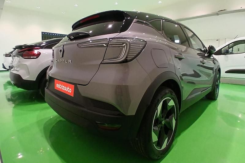 Novo Renault Captur Techno 101 HP (74 kW) 2025 SUV