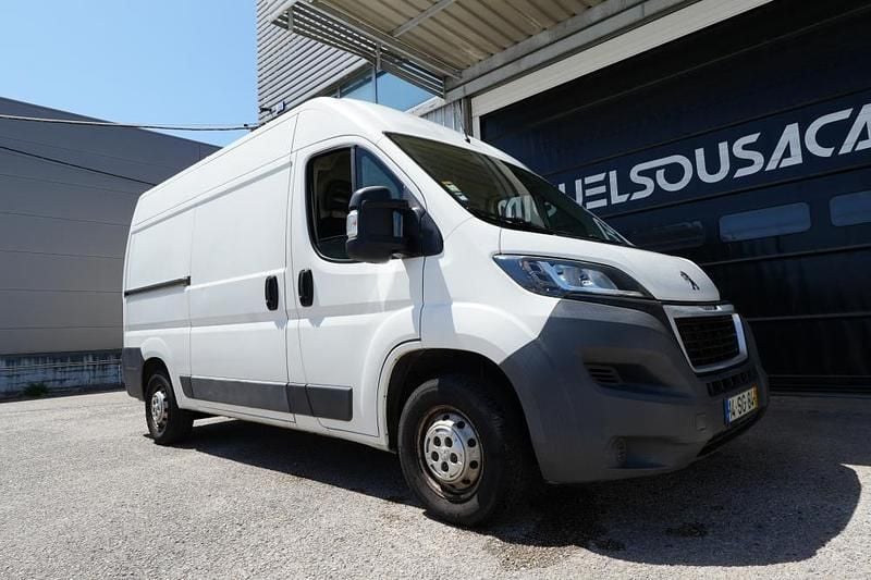 Branco Usado 2016 Peugeot Boxer Van | € 14.000 (Preço justo) - Imagem 1/4