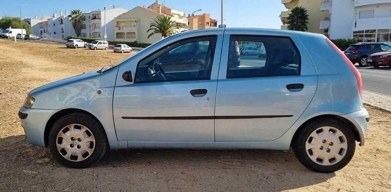 Usado 2002 Fiat Punto Citadino | € 1.400 (Bom preço) - Imagem 1/4