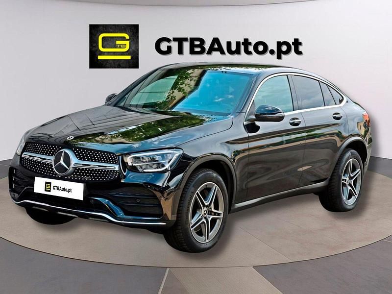Preto Usado 2021 Mercedes GLC300 AMG SUV | € 48.500 - Imagem 1/4