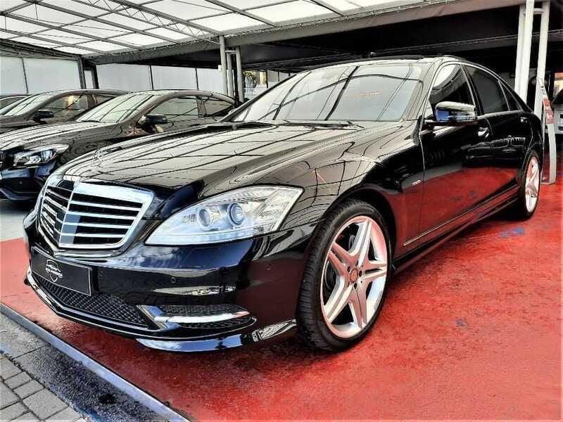 Preto Usado 2012 Mercedes S350 Sedan | € 32.500 - Imagem 1/4