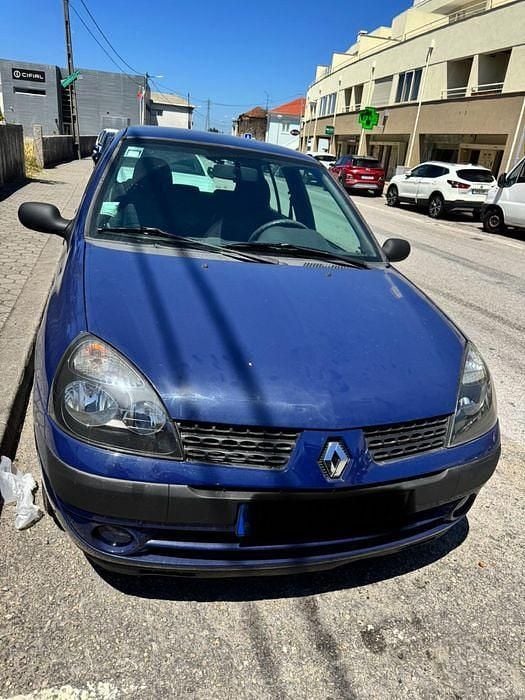 Usado 2002 Renault Clio II Sedan | € 1.775 (Preço justo) - Imagem 1/4