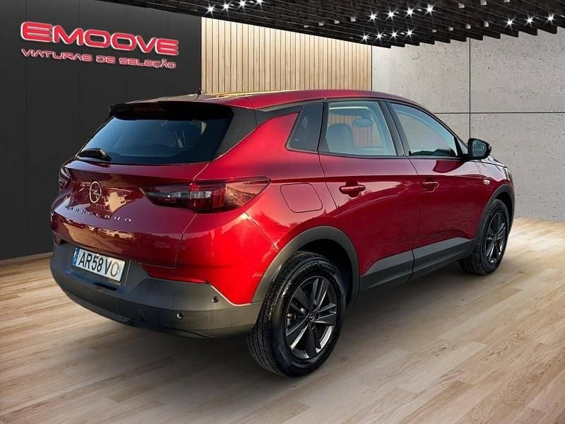 Usado Opel Grandland X Business 130 HP (95 kW) 2022 Vermelho SUV