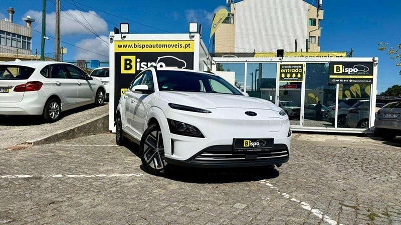 Branco Usado 2022 Hyundai Kauai Premium SUV | € 24.497 (Caro) - Imagem 1/4