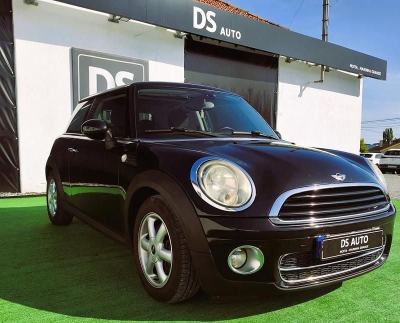 Preto Usado 2010 Mini Coupé Coupé | € 9.490 - Imagem 1/1