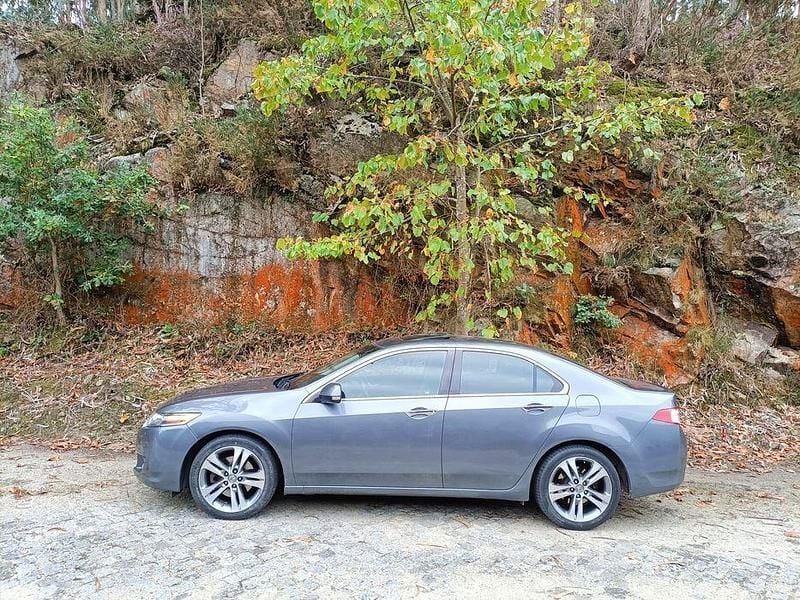 Usado Honda Accord 220 HP (161 kW) 2008 Sedan