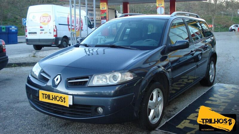Cinza Usado 2009 Renault Mégane GrandTour Extreme Carrinha | € 6.980 - Imagem 1/4