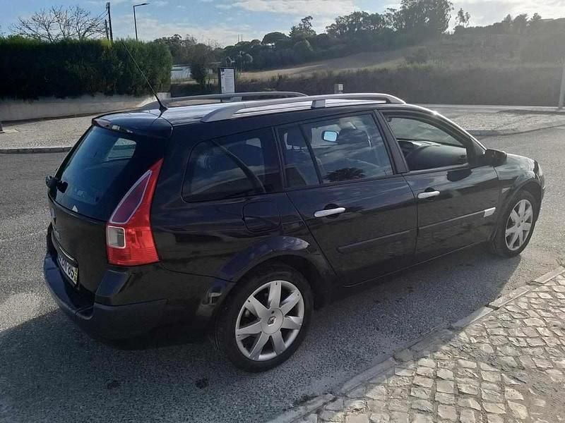 Usado Renault Mégane GrandTour 106 HP (77 kW) 2006 Preto Carrinha
