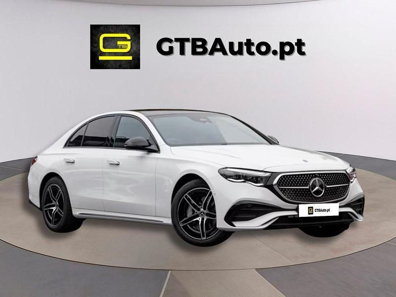 Branco Usado 2024 Mercedes E220 AMG Sedan | € 65.499 (Caro) - Imagem 1/4