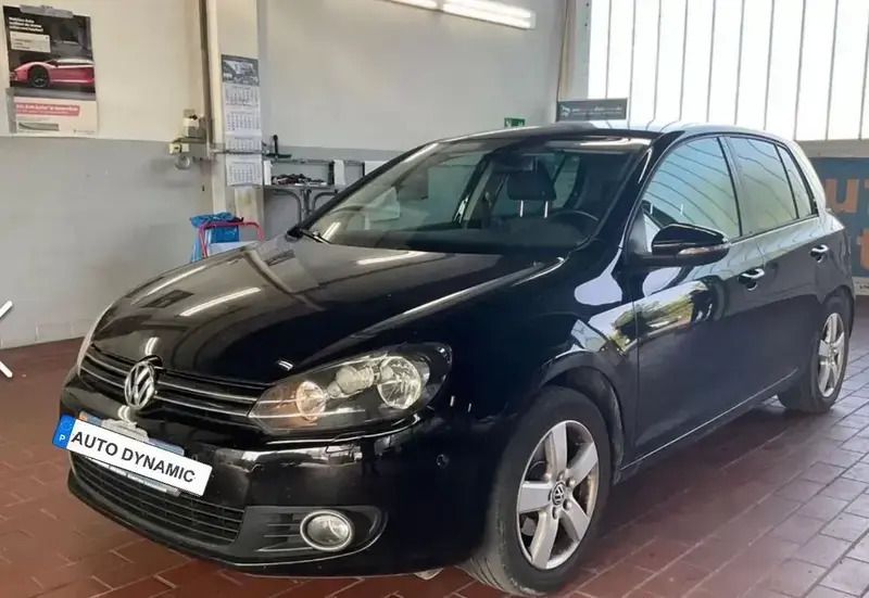 Preto Usado 2011 VW Golf VI Trendline Citadino | € 8.900 (Super Preço) - Imagem 1/4