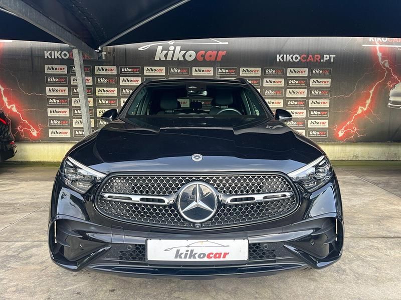 Usado Mercedes GLC300 AMG line 333 HP (244 kW) 2024 Preto SUV