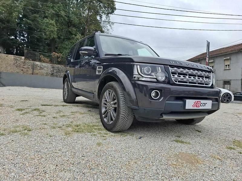 Cinza Usado 2015 Land Rover Discovery 4 HSE SUV | € 40.990 - Imagem 1/4