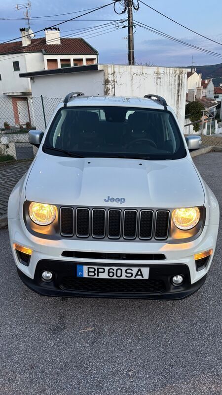 Branco Usado 2022 Jeep Renegade Limited SUV | € 25.500 (Caro) - Imagem 1/4