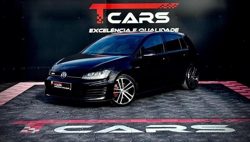 Preto Usado 2016 VW Golf VII GTD Citadino | € 23.900 (Preço justo) - Imagem 1/4