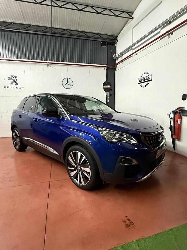 Azul Usado 2019 Peugeot 3008 Allure SUV | € 12.500 (Super Preço) - Imagem 1/4