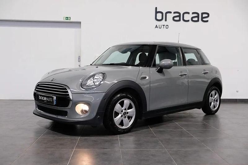 Cinzento Usado 2017 Mini ONE Citadino | € 12.900 (Preço elevado) - Imagem 1/4