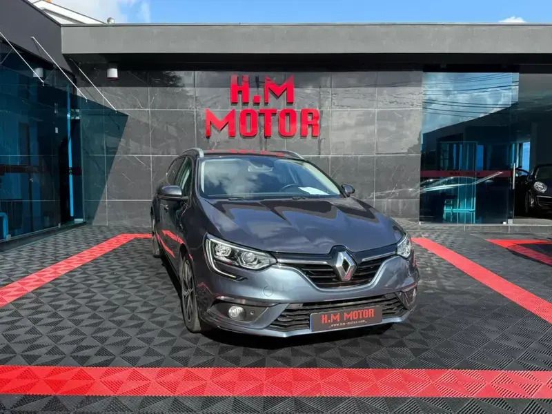 Cinzento Usado 2019 Renault Mégane GrandTour Bose Edition Carrinha | € 17.900 (Caro) - Imagem 1/4