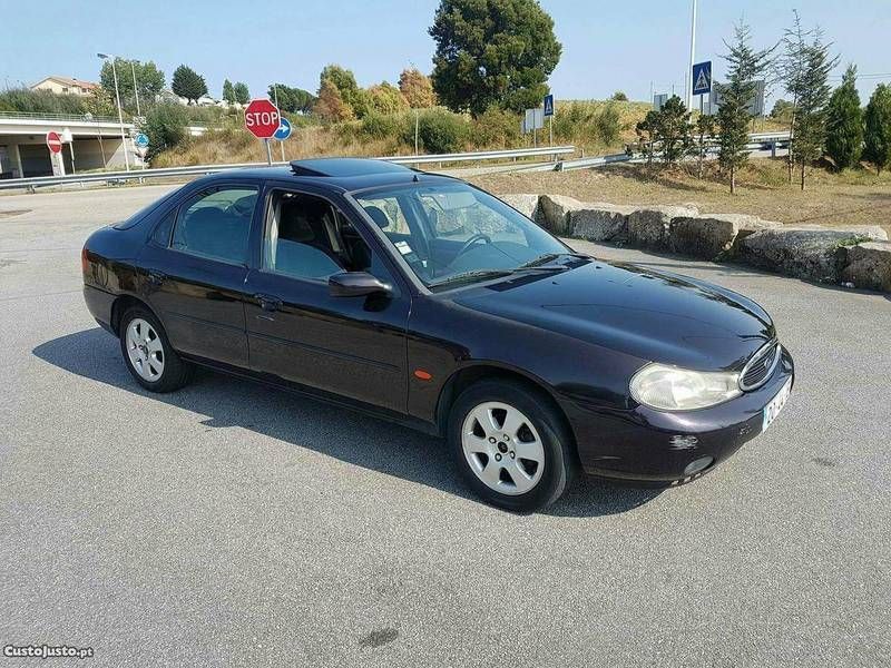 Ford mondeo 97