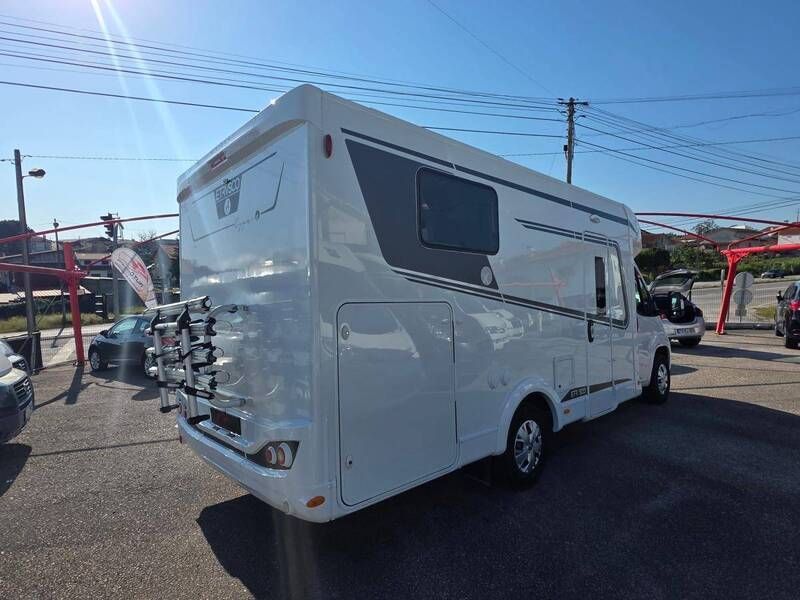 Usado Citroën Jumper 140 HP (102 kW) 2023 Cinzento Monovolume