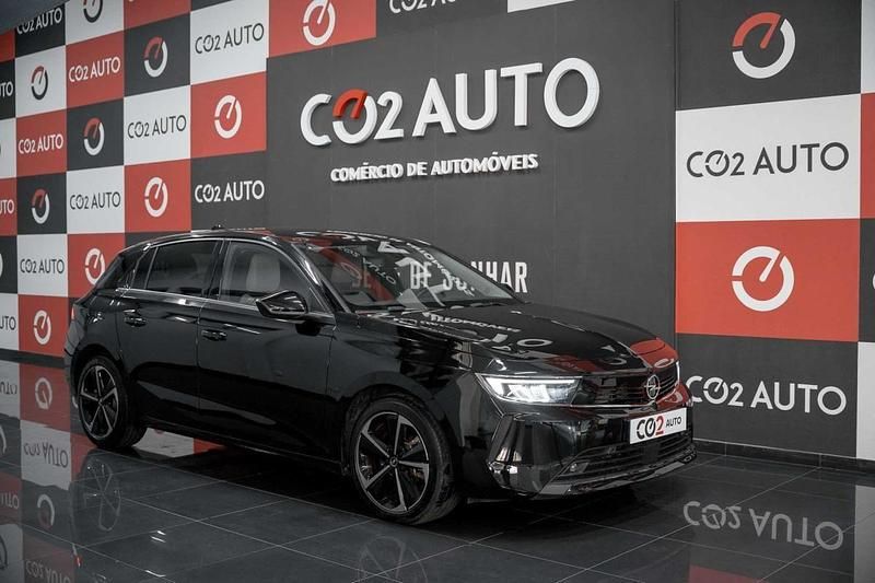 Preto Usado 2023 Opel Astra | € 23.900 (Bom preço) - Imagem 1/4