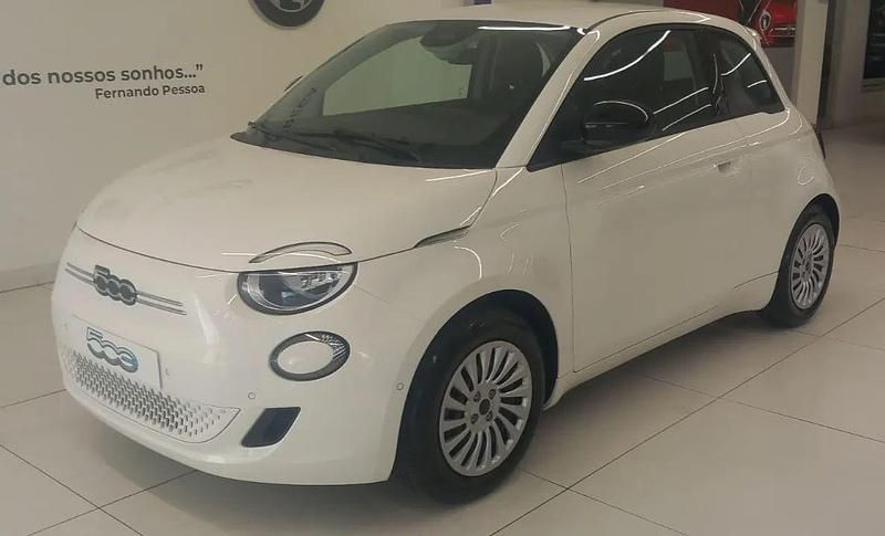 Branco Novo 2025 Fiat 500e Red Citadino | € 25.800 (Preço justo) - Imagem 1/4