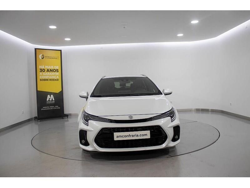 Usado Suzuki Swace GLX 122 HP (89 kW) 2022 Branco Carrinha