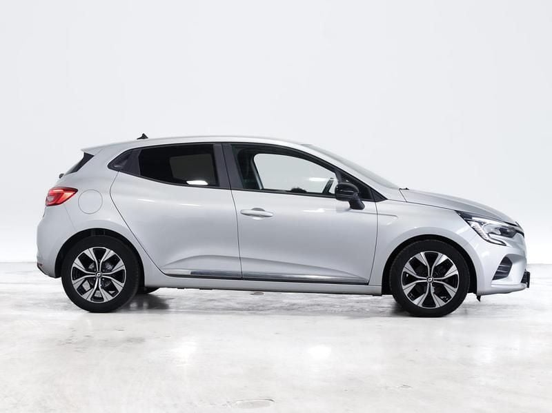 Usado Renault Clio V Evolution 100 HP (73 kW) 2023 Cinza