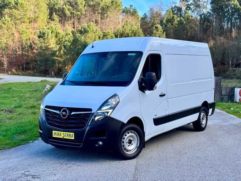 Branco Usado 2021 Opel Movano Van | € 24.990 - Imagem 1/4