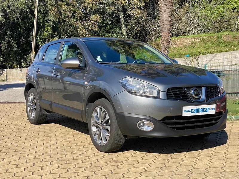 Cinza Usado 2011 Nissan Qashqai Acenta SUV | € 8.750 (Preço justo) - Imagem 1/4