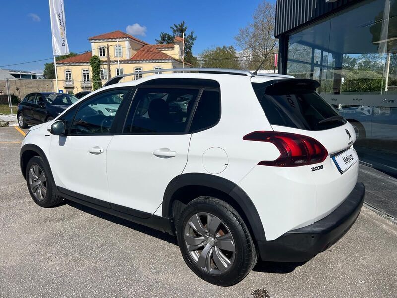 Usado Peugeot 2008 Access 82 HP (60 kW) 2019 Branco SUV