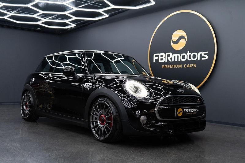 Preto Usado 2016 Mini Cooper S Citadino | € 17.990 (Bom preço) - Imagem 1/4