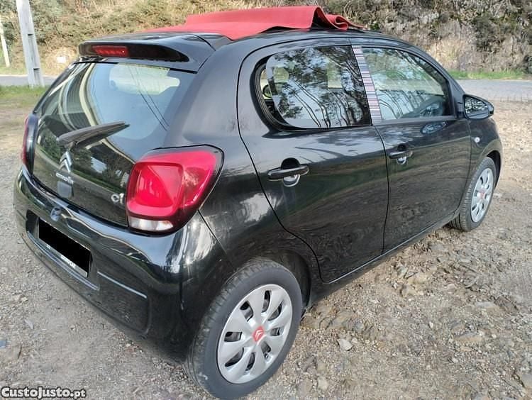 Preto Usado 2014 Citroën C1 Feel Citadino | € 7.750 (Preço justo) - Imagem 1/1