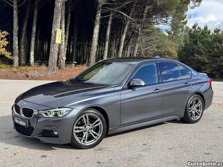 Cinza Usado 2016 BMW 320 Citadino | € 24.990 - Imagem 1/1